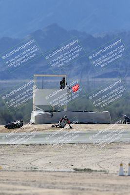 media/Nov-16-2025-Race Pace (Sun) [[8c5fa54630]]/Verified Riders/2-Turn 7 (945am)/